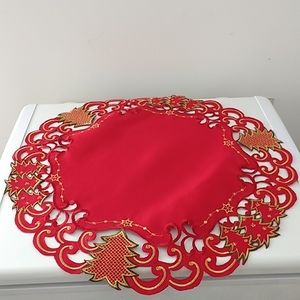 Christmas Round Table Topper